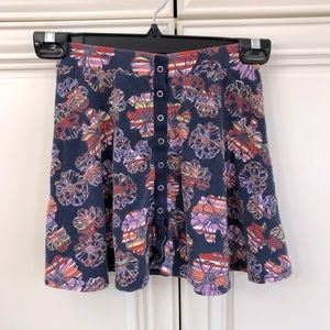 Splendid blue floral skirt